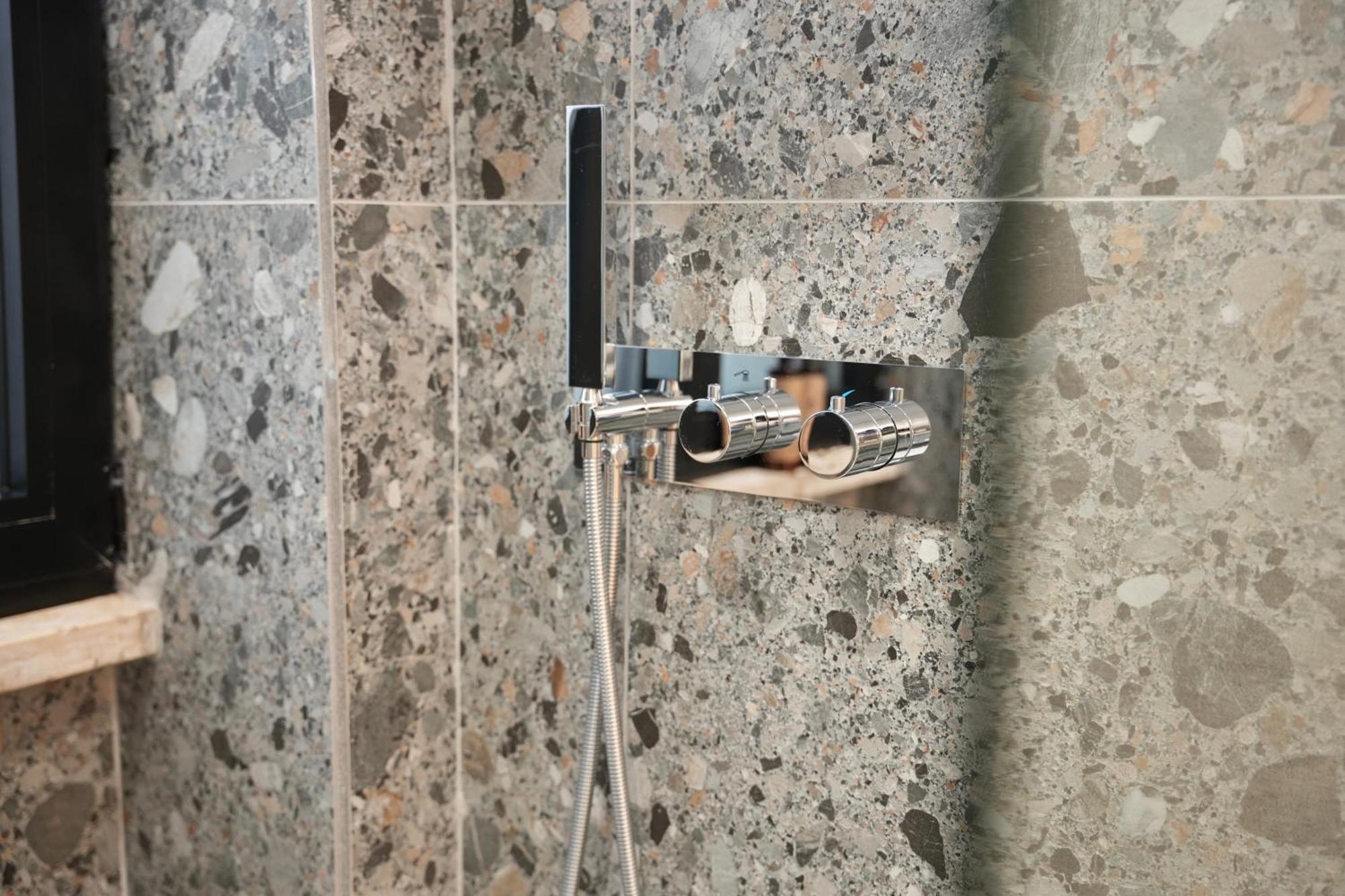 טיראנה Nea Deluxe Apart-Hotel מראה חיצוני תמונה